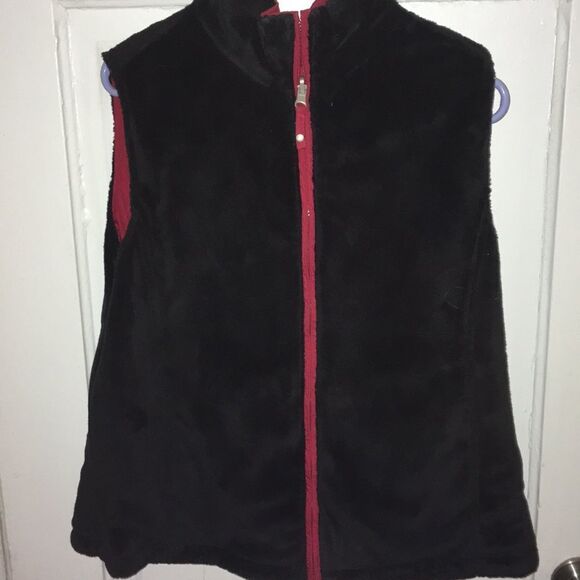 Reversible red and black fur vest - Picture 2 of 2